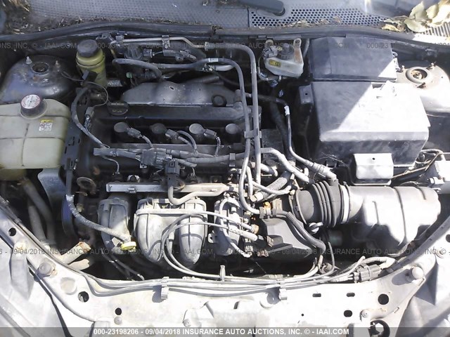 3FAFP37NX5R120071 - 2005 FORD FOCUS ZX5 GRAY photo 10