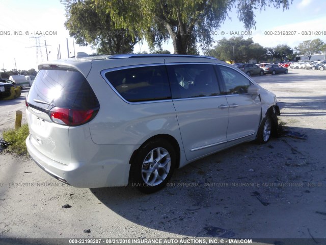 2C4RC1EG7HR594517 - 2017 CHRYSLER PACIFICA TOURING L PLUS WHITE photo 4