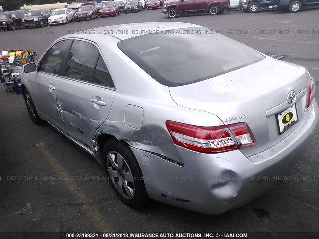 JTNBF3EK7A3004464 - 2010 TOYOTA CAMRY SE/LE/XLE 银色 照片 3