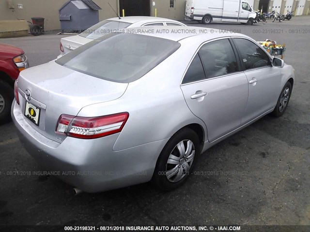 JTNBF3EK7A3004464 - 2010 TOYOTA CAMRY SE/LE/XLE 银色 照片 4