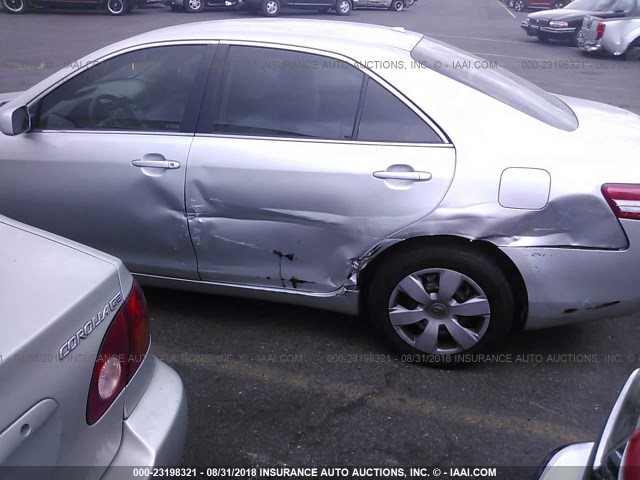 JTNBF3EK7A3004464 - 2010 TOYOTA CAMRY SE/LE/XLE 银色 照片 6