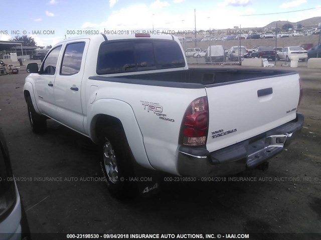 5TELU42N86Z298145 - 2006 TOYOTA TACOMA DOUBLE CAB 白色 照片 3