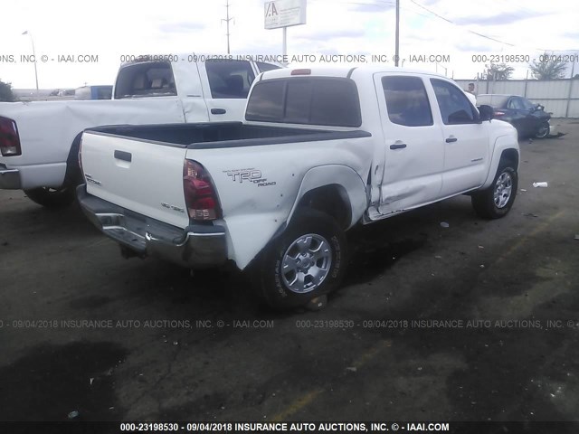 5TELU42N86Z298145 - 2006 TOYOTA TACOMA DOUBLE CAB 白色 照片 4