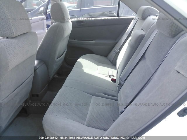 4T1BE32K32U108825 - 2002 TOYOTA CAMRY LE/XLE/SE Ақ фото 8