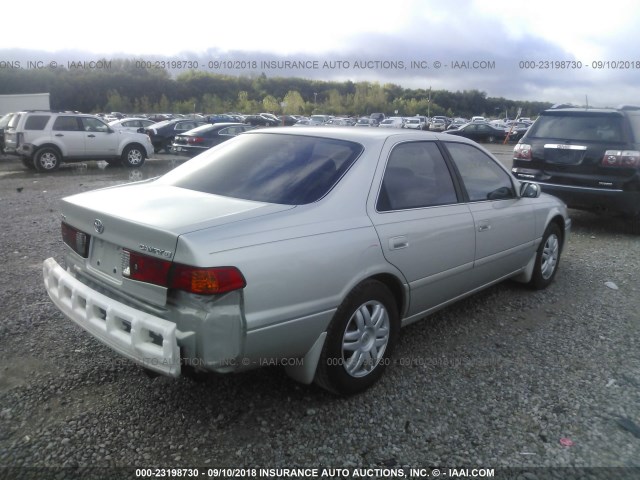 4T1BG22K11U071857 - 2001 TOYOTA CAMRY CE/LE/XLE 银色 照片 4