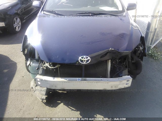 2T1KU4EE3AC217509 - 2010 TOYOTA COROLLA MATRIX  BLUE photo 6