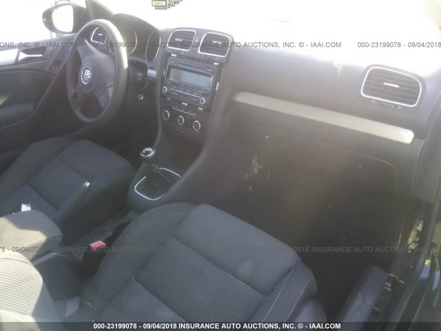 WVWAB7AJ4DW132227 - 2013 VOLKSWAGEN GOLF BLACK photo 5