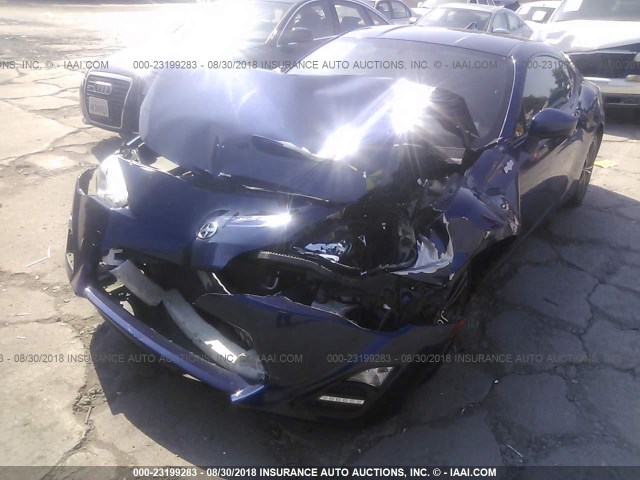 JF1ZNAA13F9713040 - 2015 TOYOTA SCION FR-S BLUE photo 2