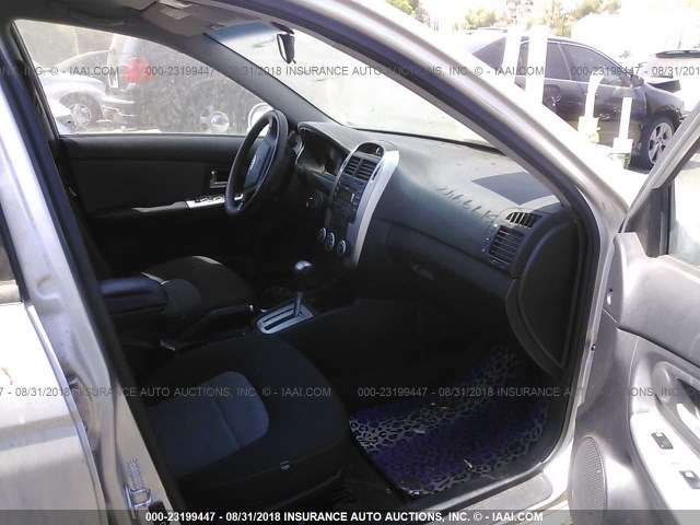 KNAFE162685011218 - 2008 KIA SPECTRA5 5 SX SILVER photo 5