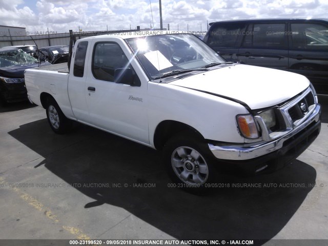 1N6DD26S7XC326507 - 1999 NISSAN FRONTIER KING CAB XE/KING CAB SE WHITE photo 1