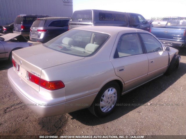 JT2BG22K2Y0430602 - 2000 TOYOTA CAMRY CE/LE/XLE 金色 照片 4
