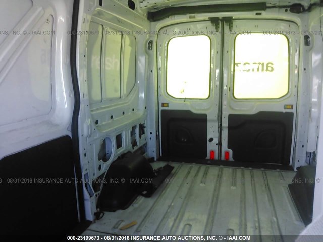 1FTNR1CM0FKA17460 - 2015 FORD TRANSIT T-250 GREEN photo 8