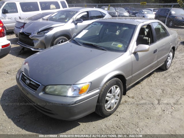 4T1BG22K21U057448 - 2001 TOYOTA CAMRY CE/LE/XLE GRAY photo 2