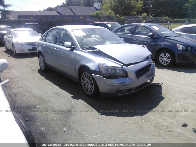 YV1MS382862160136 - 2006 VOLVO S40 2.4I SILVER photo 1