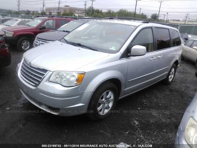 2A8HR54P58R657657 - 2008 CHRYSLER TOWN & COUNTRY TOURING SILVER photo 2