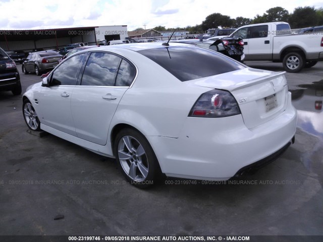 6G2EC57Y49L188871 - 2009 PONTIAC G8 GT WHITE photo 3