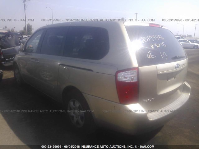 KNDMB233566018870 - 2006 KIA SEDONA EX/LX GOLD photo 3