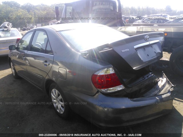 4T1BE32K75U623640 - 2005 TOYOTA CAMRY LE/XLE/SE Boz foto 3