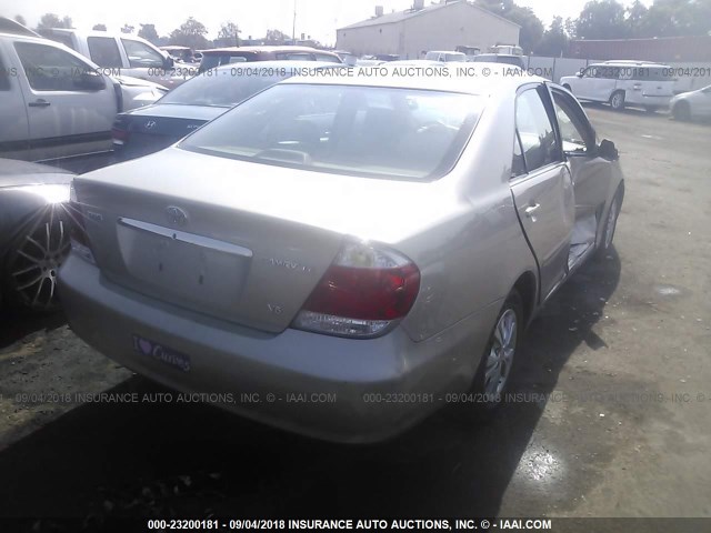 4T1BF32K15U104306 - 2005 TOYOTA CAMRY LE/XLE/SE Алтын фото 4