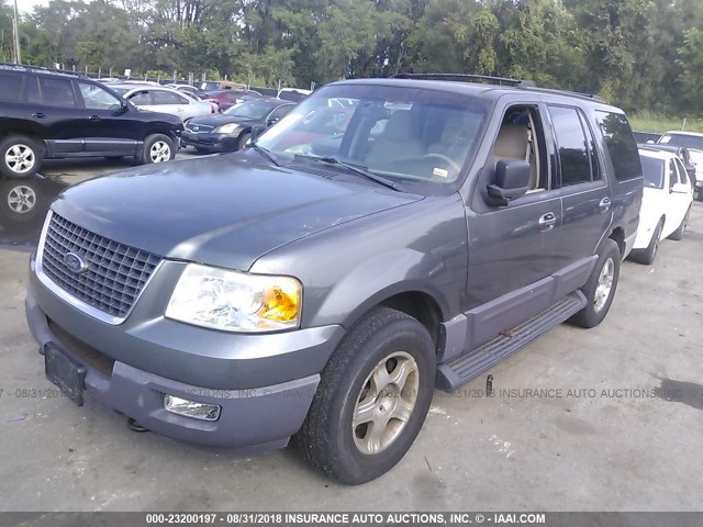1FMFU16L83LB34680 - 2003 FORD EXPEDITION XLT GRAY photo 2