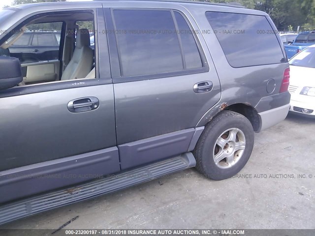 1FMFU16L83LB34680 - 2003 FORD EXPEDITION XLT GRAY photo 6