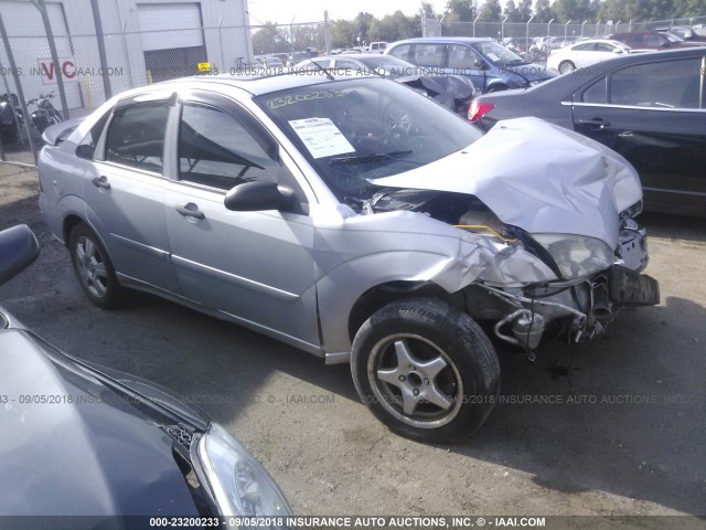 1FAHP34N77W191662 - 2007 FORD FOCUS ZX4/S/SE/SES Күміс фото 1