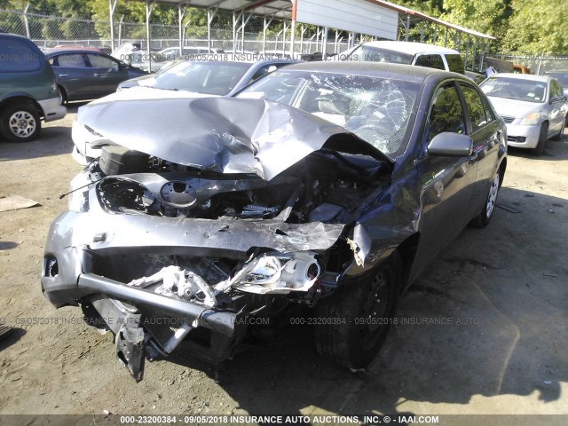 4T1BF3EKXBU619392 - 2011 TOYOTA CAMRY SE/LE/XLE GRAY photo 2