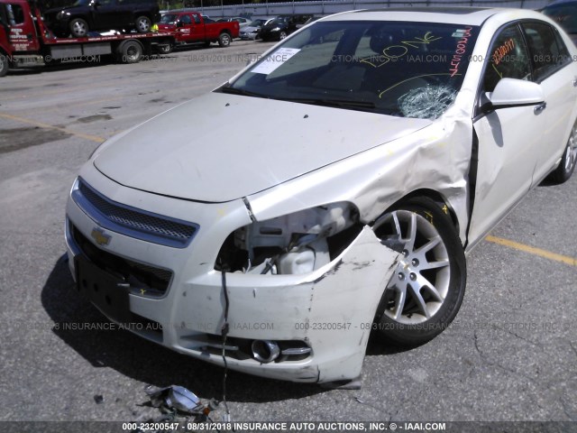 1G1ZE5E13BF242152 - 2011 CHEVROLET MALIBU LTZ 白色 照片 6