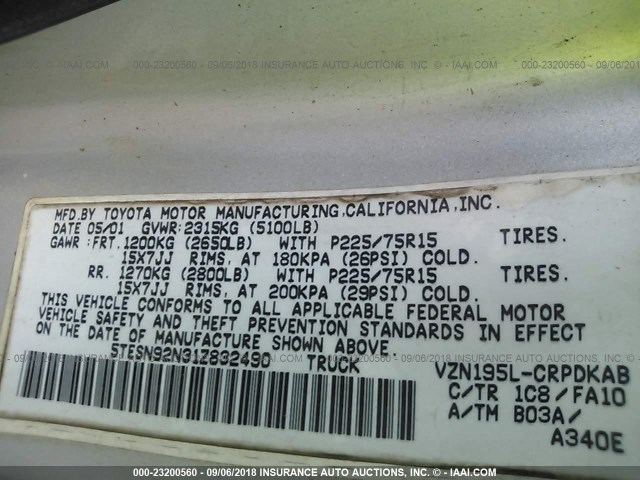 5TESN92N31Z832490 - 2001 TOYOTA TACOMA XTRACAB PRERUNNER ვერცხლისფერი ფოტო 9