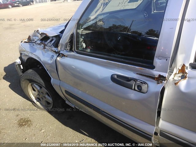 1J4GL48K26W233431 - 2006 JEEP LIBERTY SPORT SILVER photo 6