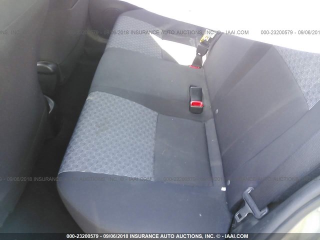 VNKKTUD30GA057502 - 2016 TOYOTA YARIS L/LE/SE GRAY photo 8