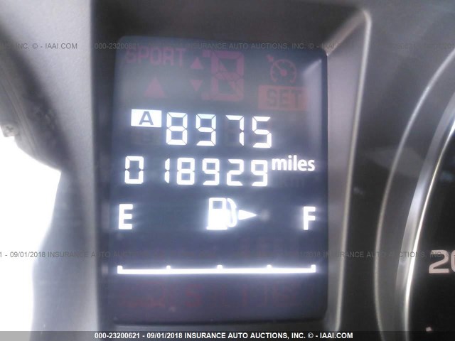 JF2GPABC7H9216993 - 2017 SUBARU CROSSTREK PREMIUM ნაცრისფერი ფოტო 7