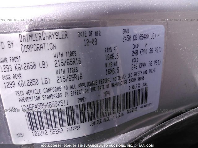 1D4GP45R54B590511 - 2004 DODGE CARAVAN SXT SILVER photo 9