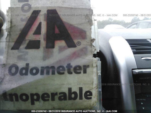 JTKDE177070199890 - 2007 TOYOTA SCION TC 白色 照片 7