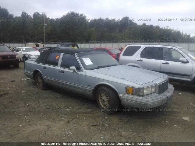 1LNLM83W9NY605154 - 1992 LINCOLN TOWN CAR CARTIER Light Blue photo 1