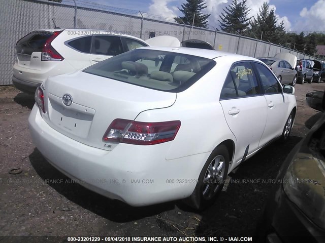 4T4BF3EK7BR117719 - 2011 TOYOTA CAMRY SE/LE/XLE თეთრი ფოტო 4