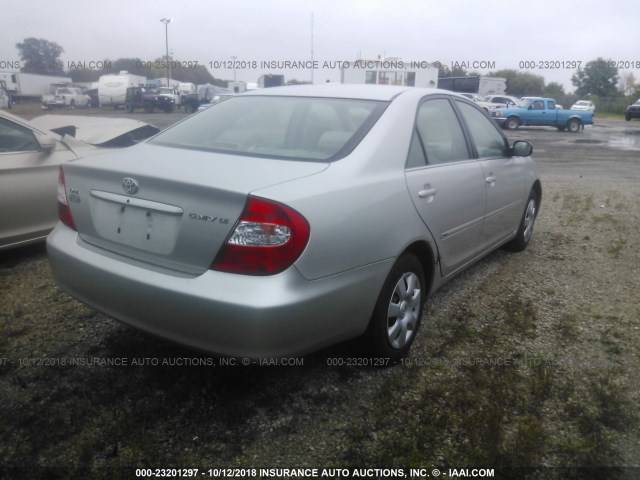 4T1BE32K33U735834 - 2003 TOYOTA CAMRY LE/XLE/SE SILVER photo 4