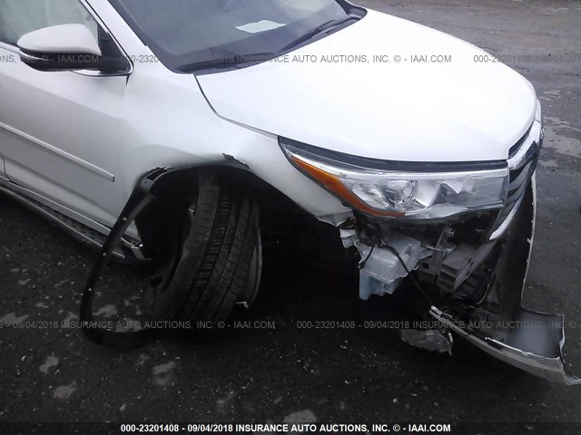 5TDYKRFH9GS138495 - 2016 TOYOTA HIGHLANDER LIMITED/LTD PLATINUM WHITE photo 6