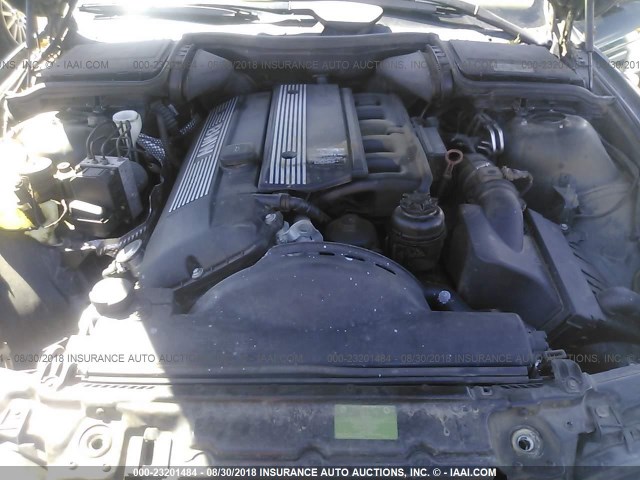 WBADM6337XBY24135 - 1999 BMW 528 I AUTOMATIC Կանաչ լուսանկար 10