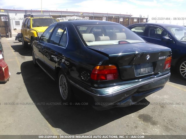 WBADM6337XBY24135 - 1999 BMW 528 I AUTOMATIC GREEN photo 3