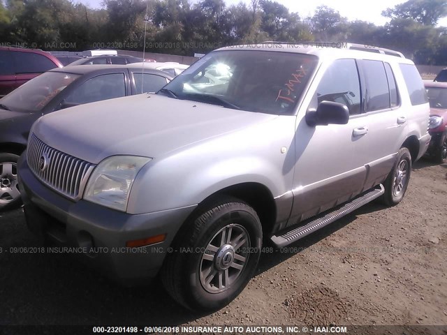 4M2DU86W54UJ07666 - 2004 MERCURY MOUNTAINEER  SILVER photo 2