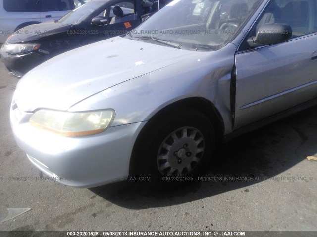 1HGCF86662A057565 - 2002 HONDA ACCORD VALUE SILVER photo 6