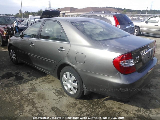 4T1BE32K22U548311 - 2002 TOYOTA CAMRY LE/XLE/SE Boz foto 3