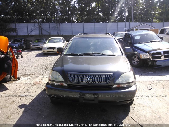 JTJHF10U020282893 - 2002 LEXUS RX 300 GRAY photo 6