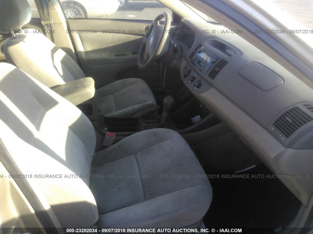 4T1BE32K04U374158 - 2004 TOYOTA CAMRY LE/XLE/SE Қоңыр фото 5