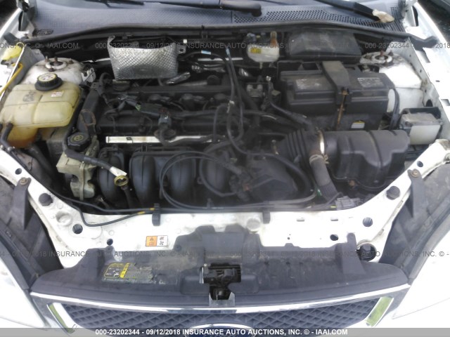 1FAFP34N87W206810 - 2007 FORD FOCUS ZX4/S/SE/SES 白色 照片 10
