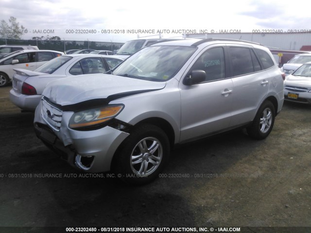 5XYZG4AG9BG071541 - 2011 HYUNDAI SANTA FE GLS SILVER photo 2