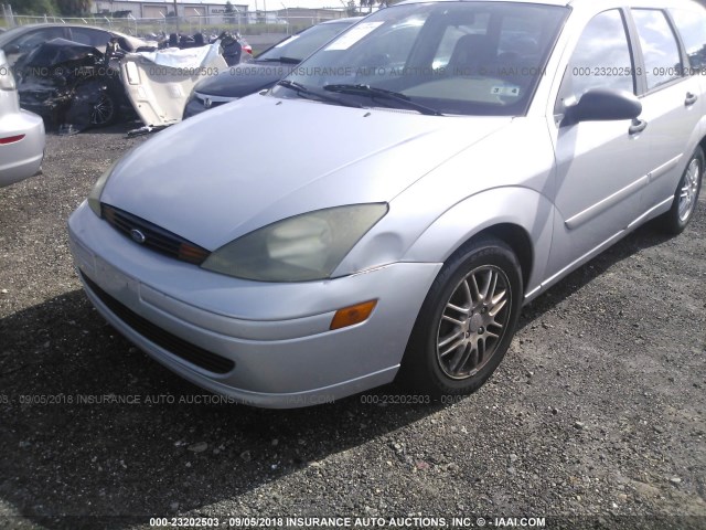 1FAFP36323W238237 - 2003 FORD FOCUS SE/SE SPORT/ZTW SILVER photo 6