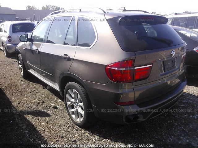 5UXZV4C5XD0B12626 - 2013 BMW X5 XDRIVE35I BROWN photo 3