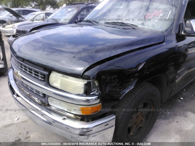 2GCEC19TX21271476 - 2002 CHEVROLET SILVERADO C1500 BLACK photo 6